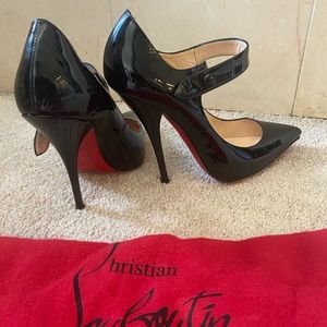 Louboutin NEO PENSEE 120MM patent leather heels